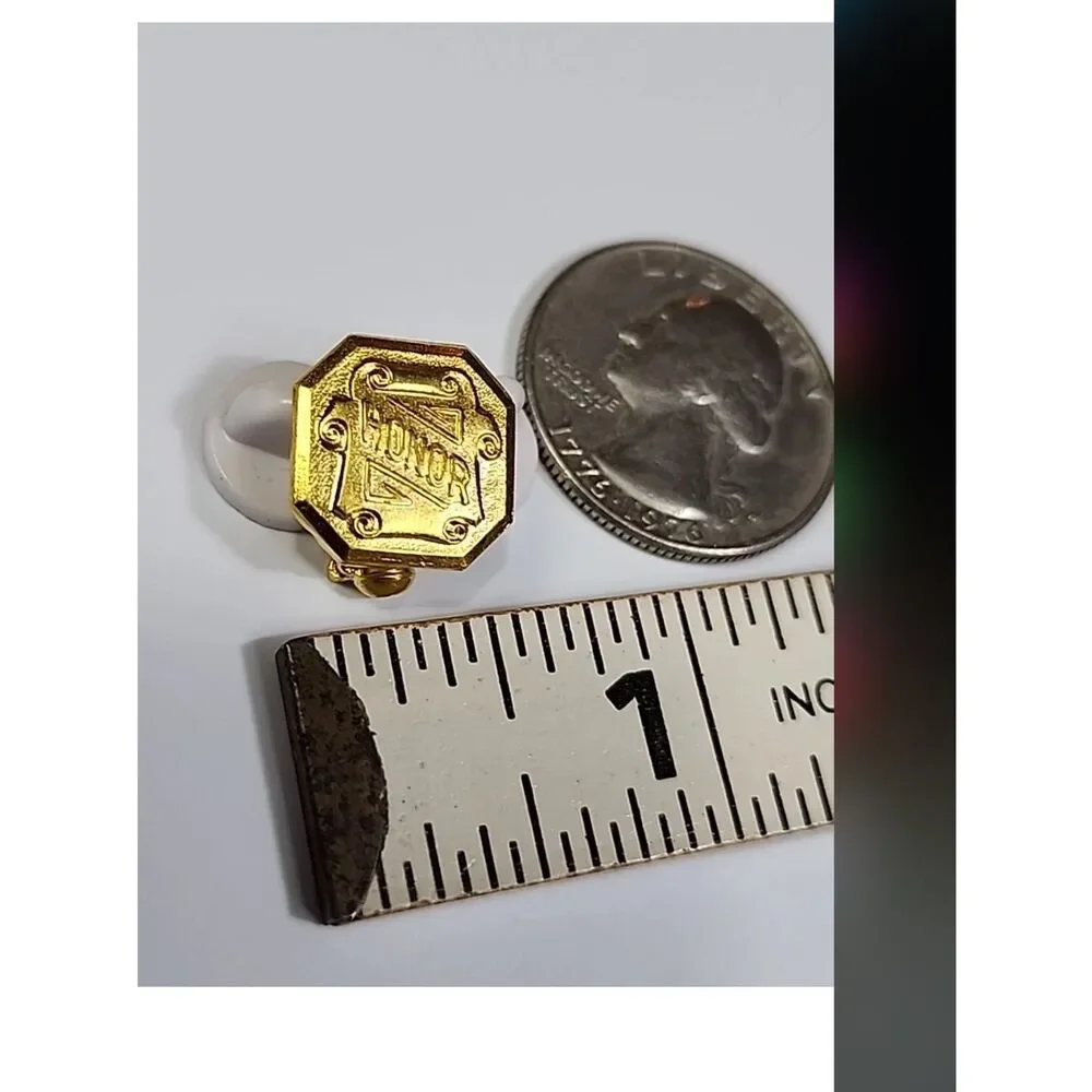 HONOR AWARD Lapel Pin Small Pin